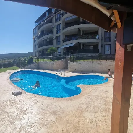 Port Natura וארנה